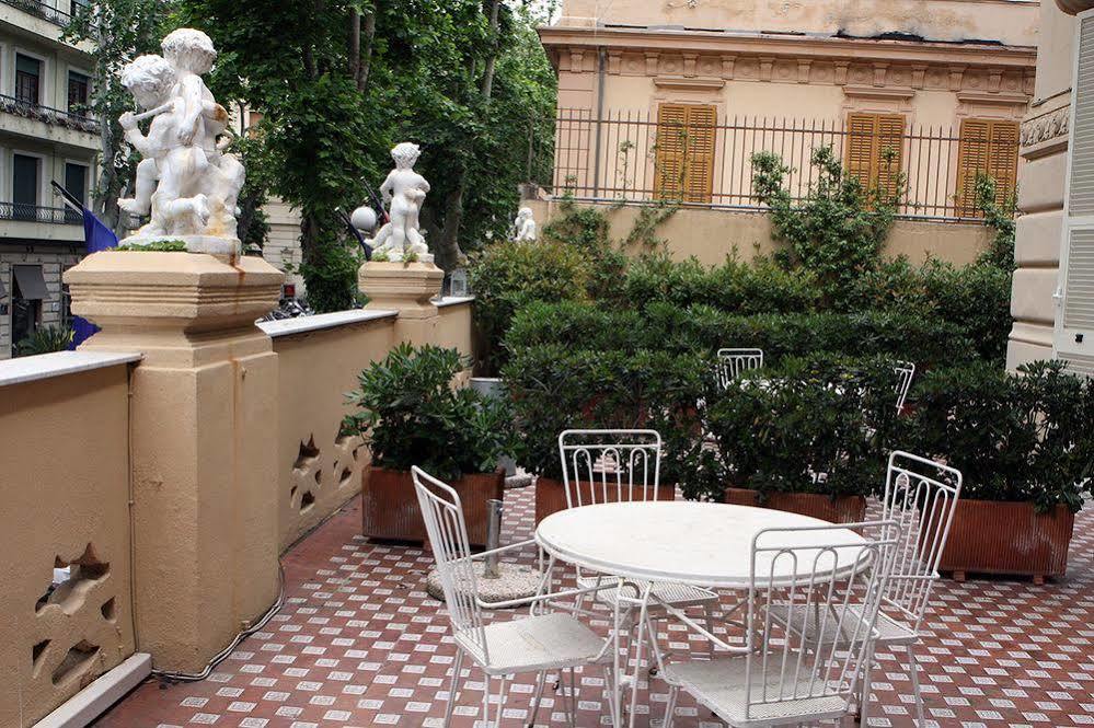 Hotel Laurens Gênes Extérieur photo